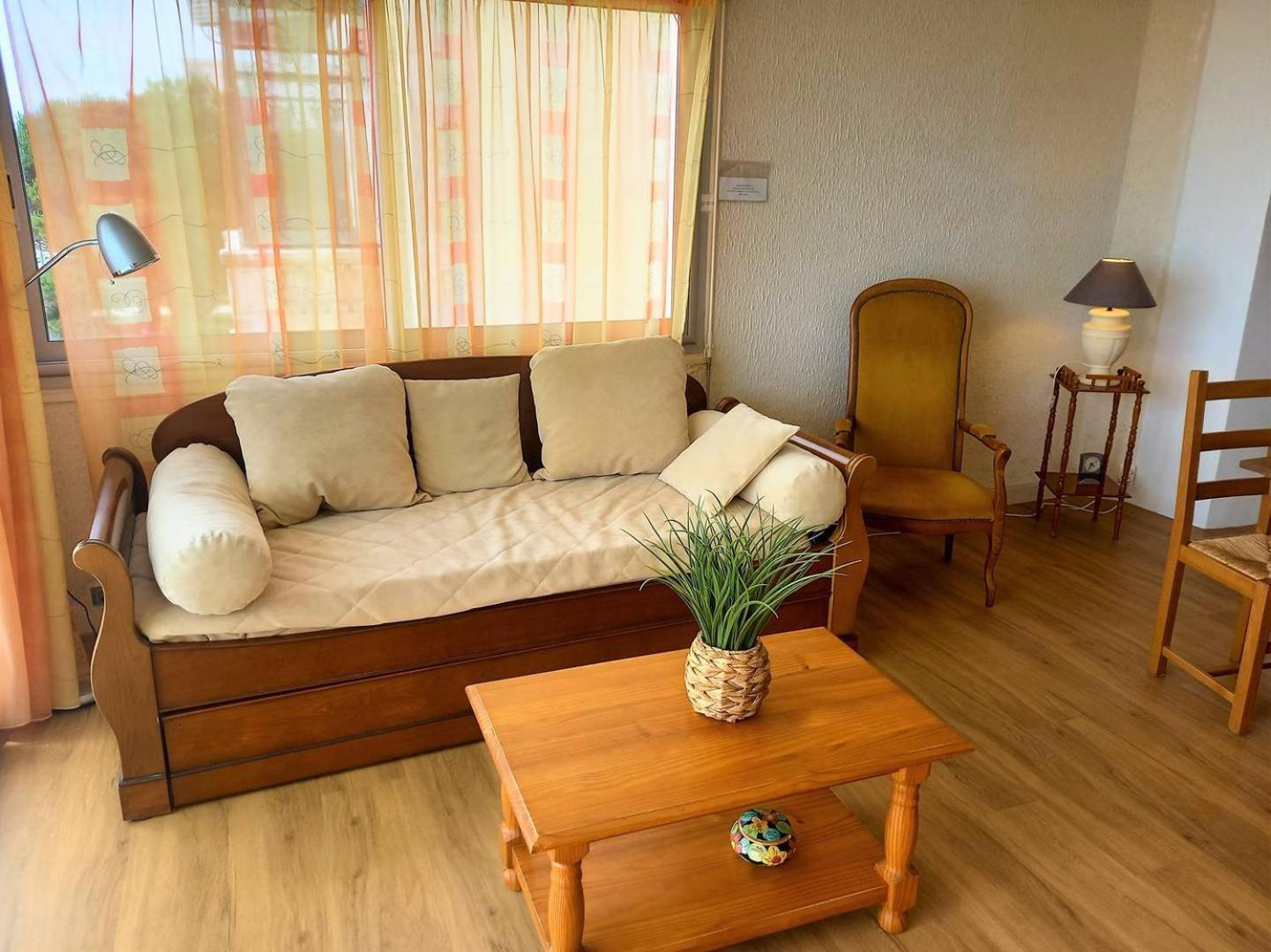 Royan - Vue Mer Pour Cet Appartement Face A La Plage - Grande Conche Exterior photo